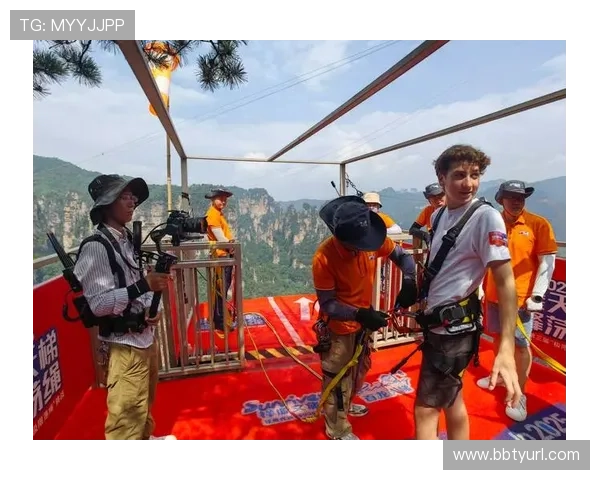 拼搏体育：突破自我极限，迎接每一次挑战的精彩瞬间